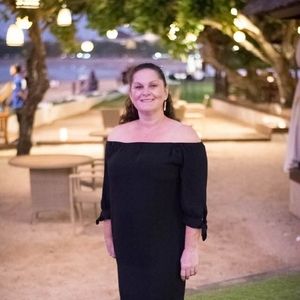 Meet your Posher, Sharon